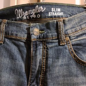 Mens 32 X 30 Wranglers Retro Slim Straight Jeans